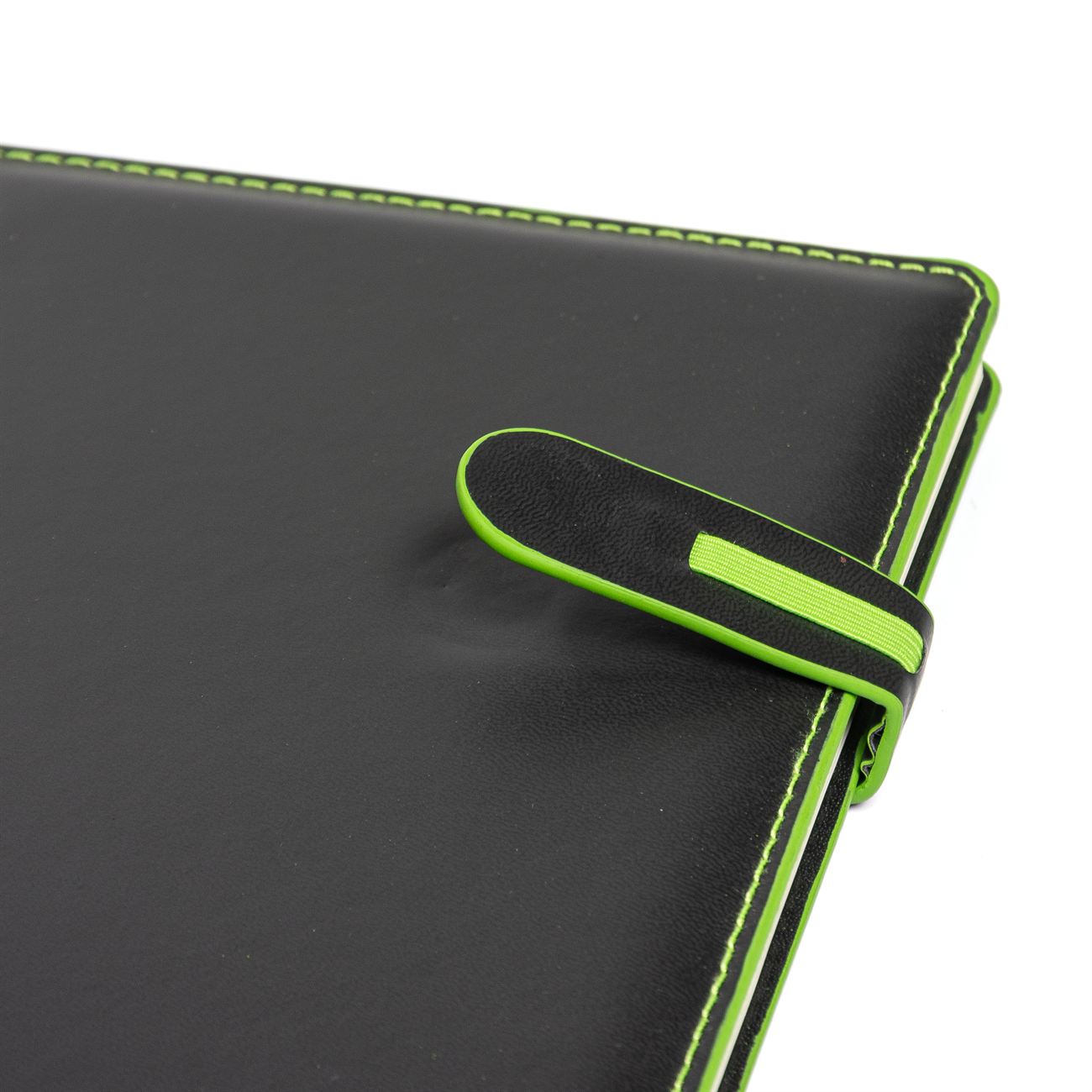 Cuaderno símil cuero 10